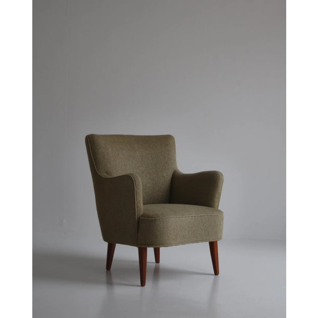 Danish Modern Easy Chair in Beech and Wool Upholstery by White & Mølgaard, 1950s For Sale - Image 3 of 15