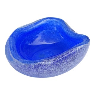 Seguso Vintage Murano Sommerso Cobalt Blue a Bollicine Pulegoso Italian Art Glass Bowl Vide-Poche For Sale