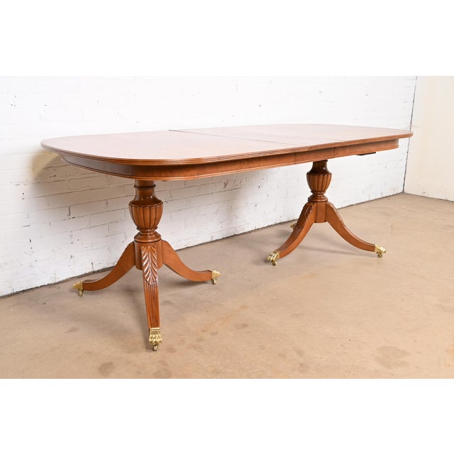 R. J. Horner & Co. Flint & Horner Georgian Burled Walnut Double Pedestal Extension Dining Table, Newly Refinished For Sale - Image 4 of 11