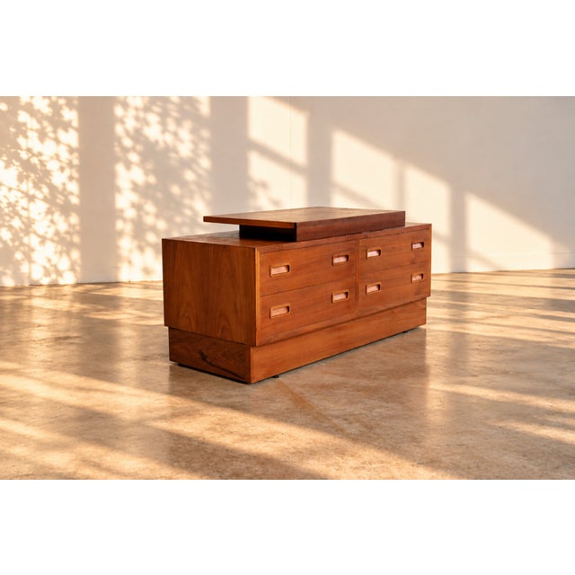 Vintage TV Unit with Sideboard from Hundevad & Co., Denmark, 1960s, in Good conditions. Designed 1960 to 1969 I have...