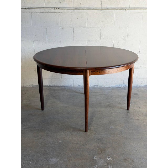 In Style of J.l. Møller Rosewood Dining Table Oval Extendable Wooden Furniture Mid-Century Modern Denmark 1960s For Sale In Los Angeles - Image 6 of 13