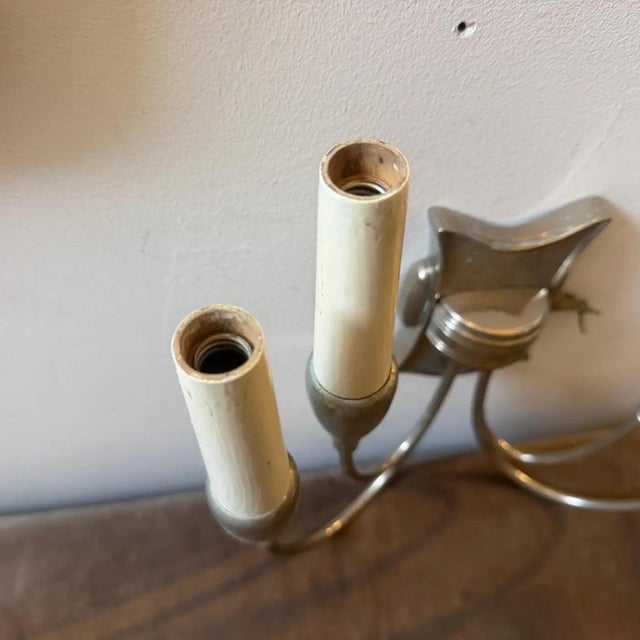 1950s Pietro Chiesa Style Mid-Century Art Deco Nickel Plated Brass Wall Sconces For Sale - Image 6 of 15
