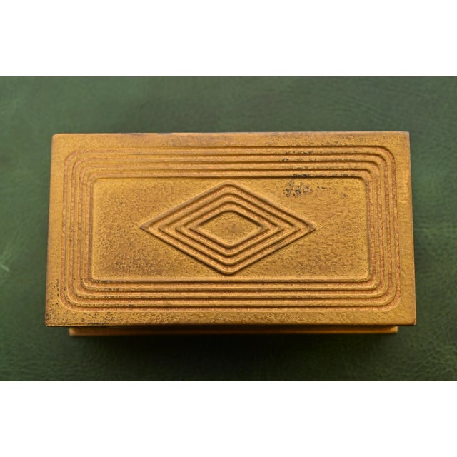 Tiffany Studios New York Graduate Pattern Bronze Doré Stamp Box For Sale In South Bend - Image 6 of 11