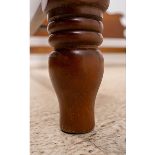 L&jg Stickley Cherry California King Chippendale Style Poster Bed For Sale - Image 11 of 16