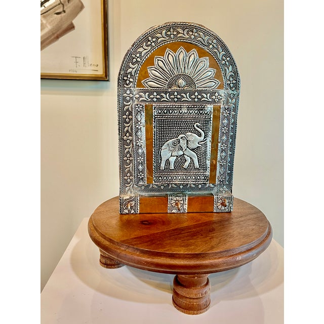 1980s Vintage Indian Repousse Tin & Copper Wall Pocket/ Key Holder For Sale - Image 5 of 10