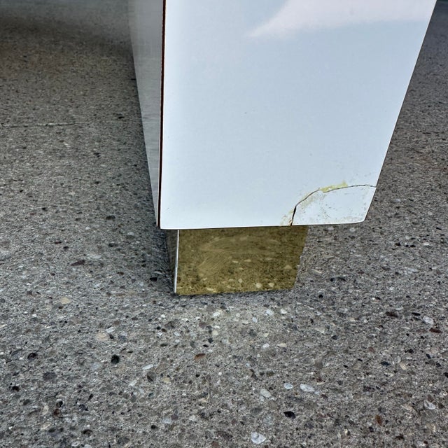 White Postmodern Springer-Style Waterfall Edge Coffee Table Brass Capped For Sale - Image 8 of 11