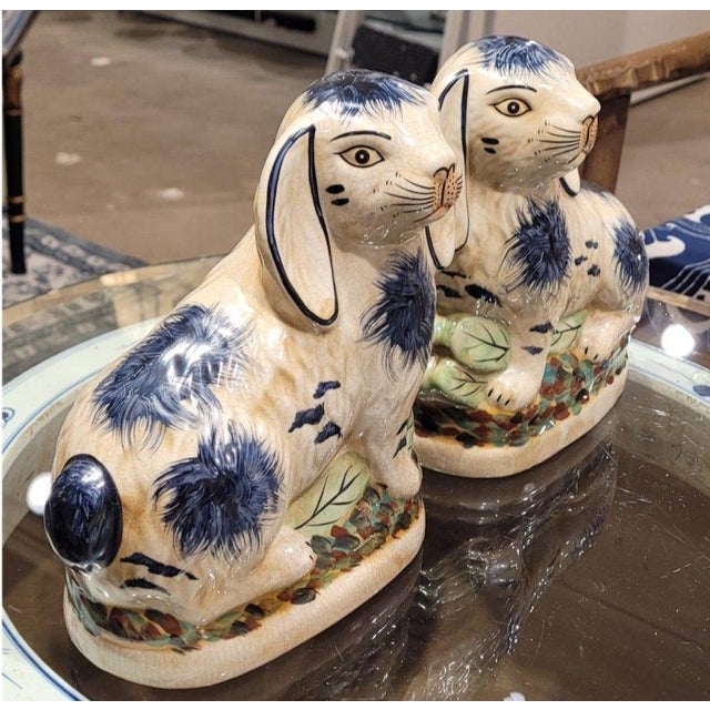 Blue and White Staffordshire Style Porcelain Rabbit Figurine Pair For Sale In Dallas - Image 6 of 6