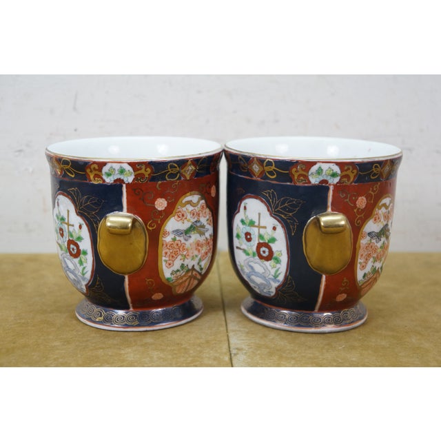 Imari Porcelain Pair Chinese Imari Style Handled Cachepots Planters Jardinieres Urns 7" For Sale - Image 4 of 14