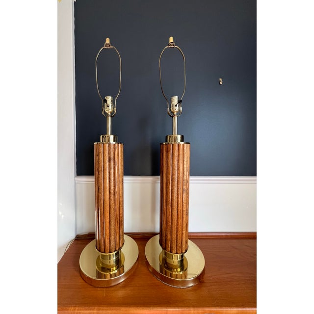 Wood Mid Century Vintage Fluted Wood and Brass-Tone Neoclassical Column Table Lamps For Sale - Image 7 of 8