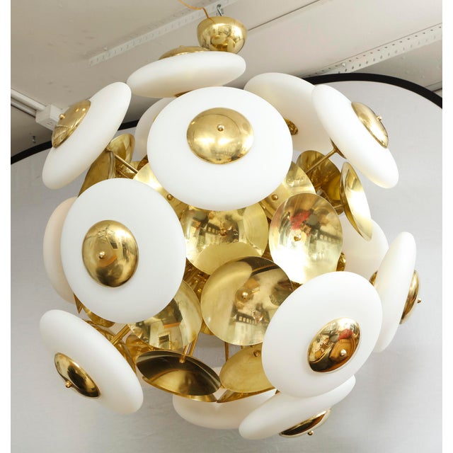 Bespoke Italian modern brass and glass Sputnik chandelier with 45 arms. 16 Glass spheres, 1 light bulb per sphere. Max...