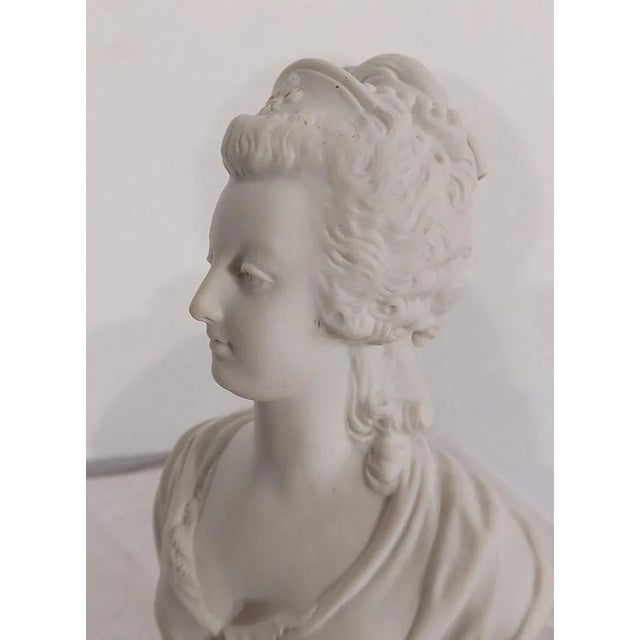 Marie Antoinette Bust in Biscuit Porcelain, 19th-Century For Sale - Image 5 of 18