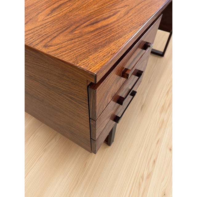 Mid-Century Danish Rosewood Desk by Torben Valeur and Henning Jensen for Dyrlund, 1960s For Sale - Image 4 of 14