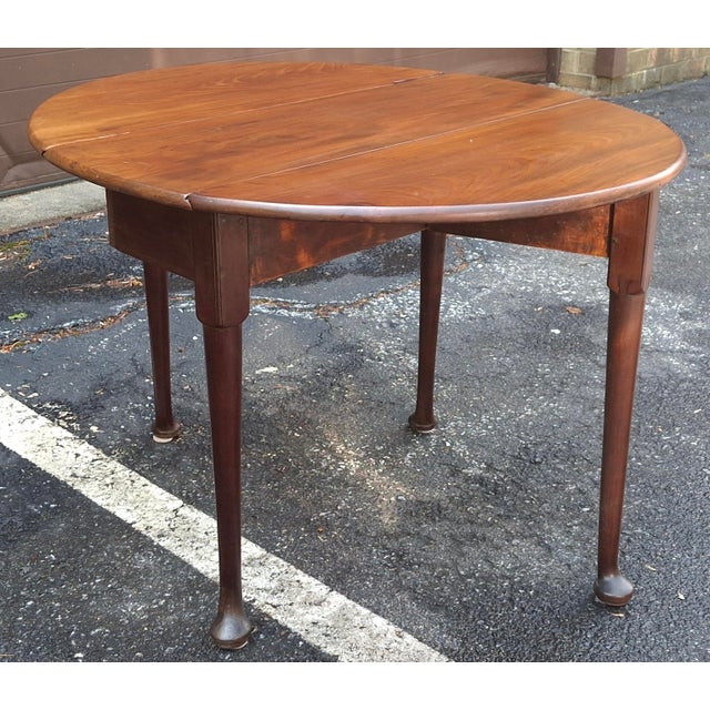 Brown 19th Century Queen Anne Style Walnut Drop-Leaf Center Table For Sale - Image 8 of 12