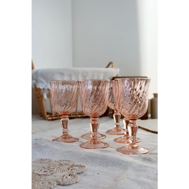 Glass Vintage Rosaline Champagne Glasses from Arcoroc, 1970s, Set of 6 For Sale - Image 7 of 8