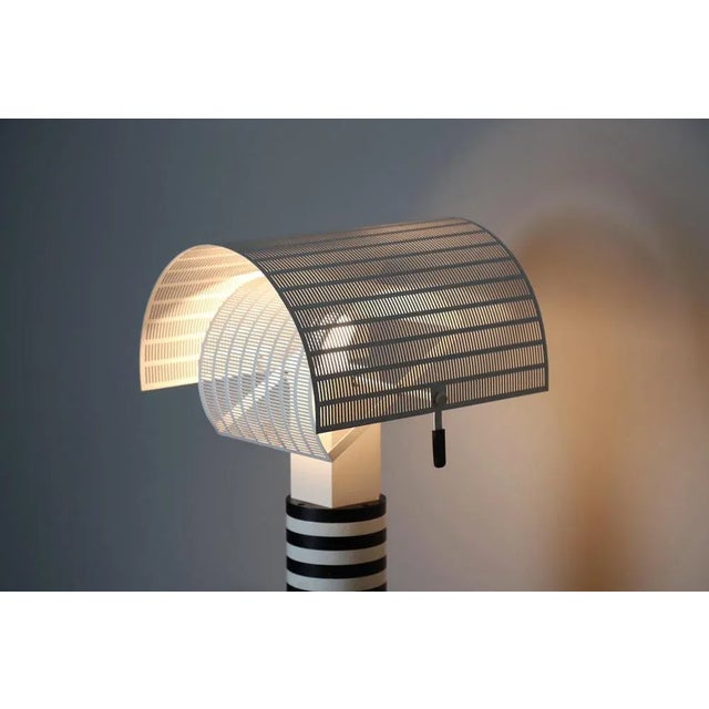 1980s Vintage Table Lamp by Mario Botta for Artemide, 1986 For Sale - Image 5 of 11