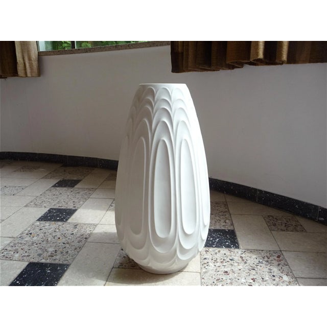 Large German Porcelain Floor Vase by H&C Heinrich, 1960s For Sale - Image 14 of 14