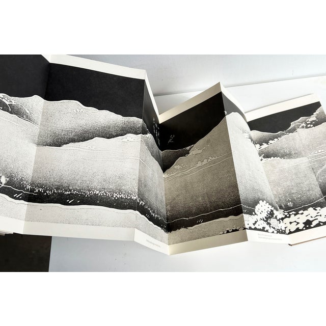 On a Riverboat Journey by Ito Jakuchu Japanese Handscroll With Poems by Daiten For Sale - Image 4 of 8