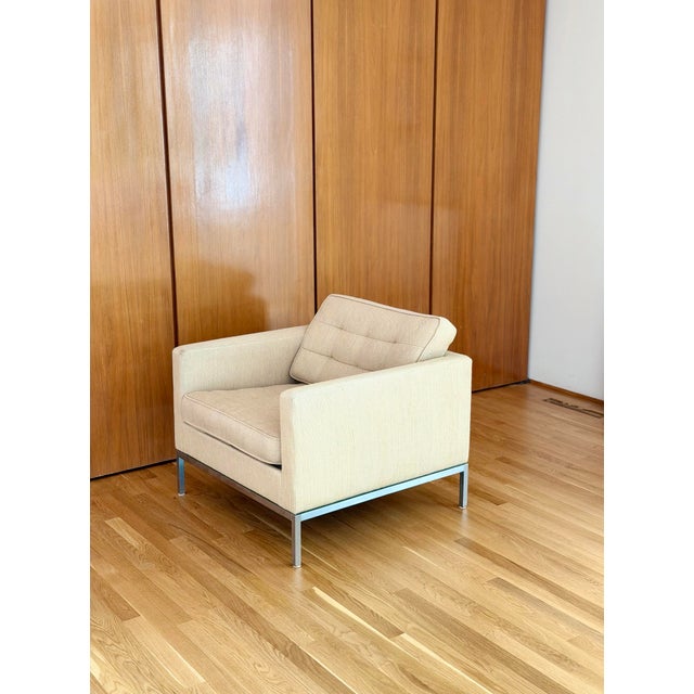 Vintage Florence Knoll Relaxed Two Seater Sofa and Chair Neutral Ivory - Set of 2 For Sale - Image 9 of 18