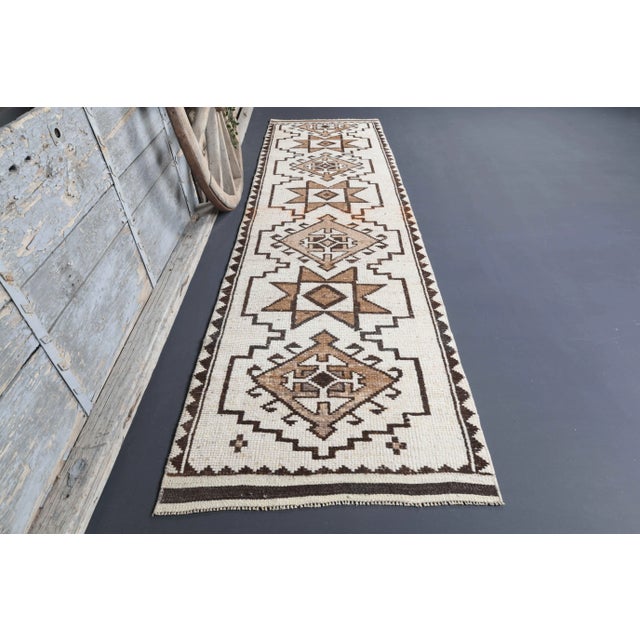 Boho Chic Vintage Turkish Oushak Handmade Wool Cotton White Runner Rug For Sale - Image 3 of 11