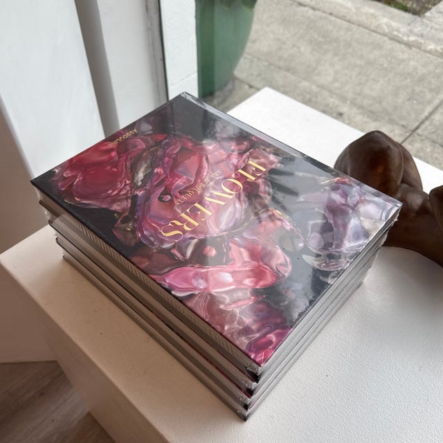 Contemporary Flowers: Art & Bouquets Book from Assouline For Sale - Image 3 of 12