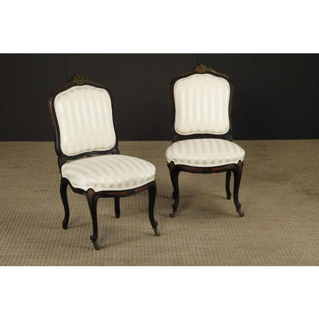 Late 19th Century Pair of 1890s French Louis XV Carved, Gilt, Ebonized, and Upholstered Chairs For Sale - Image 5 of 18
