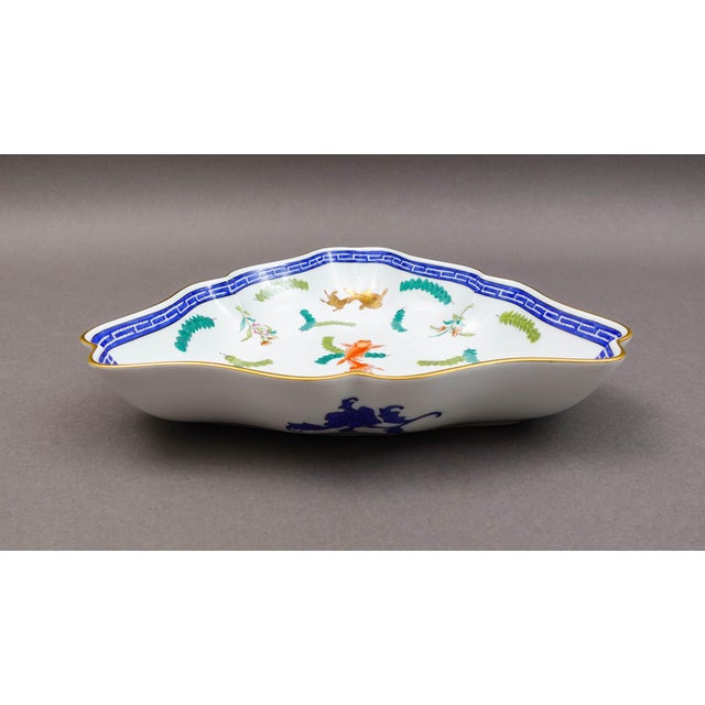 Mid-Century Modern Mid 20th Century Herend Hungary 24k Gold Gilt Poisson Koi Fish Porcelain Triangle Dish 2191/Po For Sale - Image 3 of 9