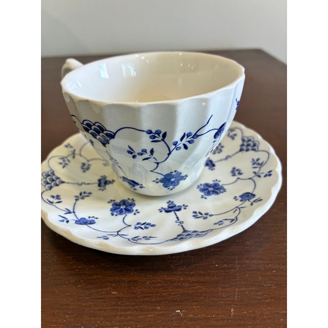 Late 20th Century Myott Finlandia Blue & White Teacup and Saucer For Sale In Oklahoma City - Image 6 of 10