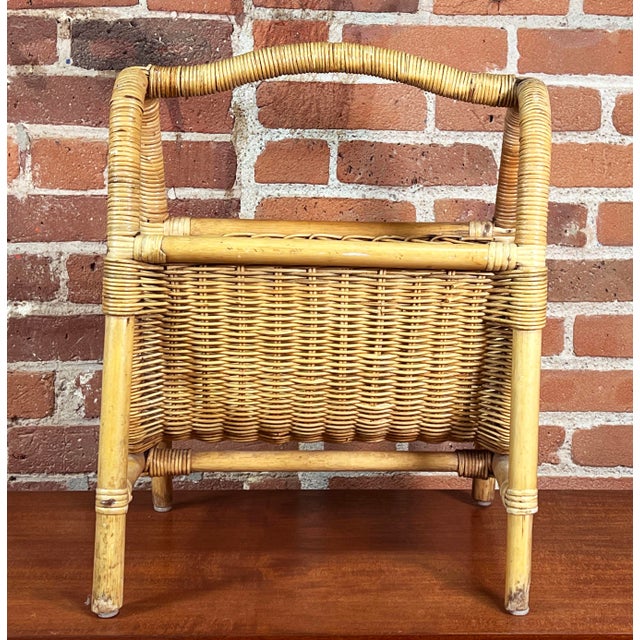 Chinoiserie Vintage BoHo Chic Bamboo & Wicker Rattan Magazine Rack For Sale - Image 3 of 7