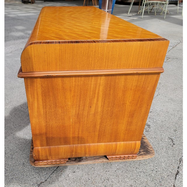 Brown Lane Furniture Art Deco Style Cedar Blanket Chest Trunk For Sale - Image 8 of 17