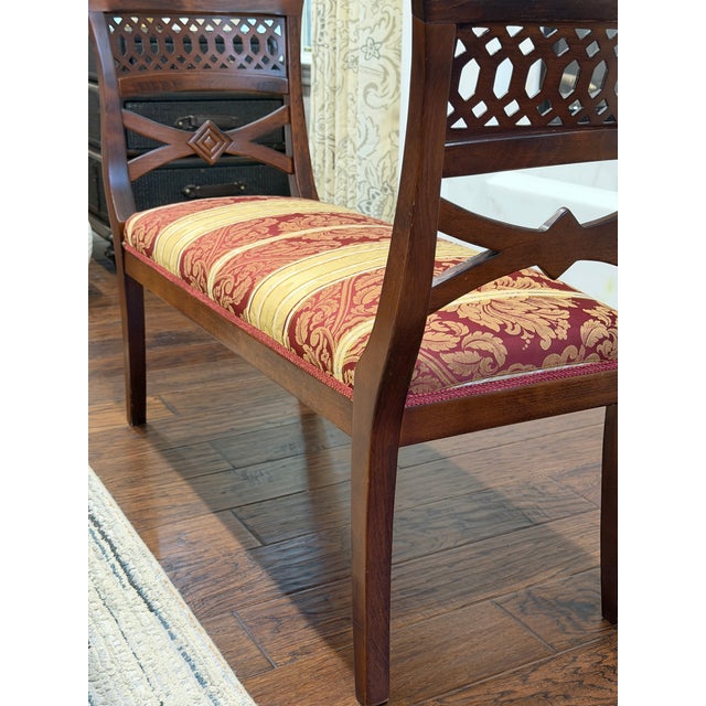 Chippendale Vintage Mahogany Chippendale Pierced Lattice Window Bench For Sale - Image 3 of 7