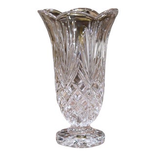 Mid-Century German Crystal Noritake Vase With Etched Geometric and Leaf Motifs For Sale