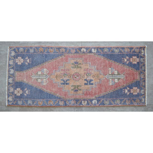 1970s 1970s Vintage Hand Knotted Rug For Sale - Image 5 of 5