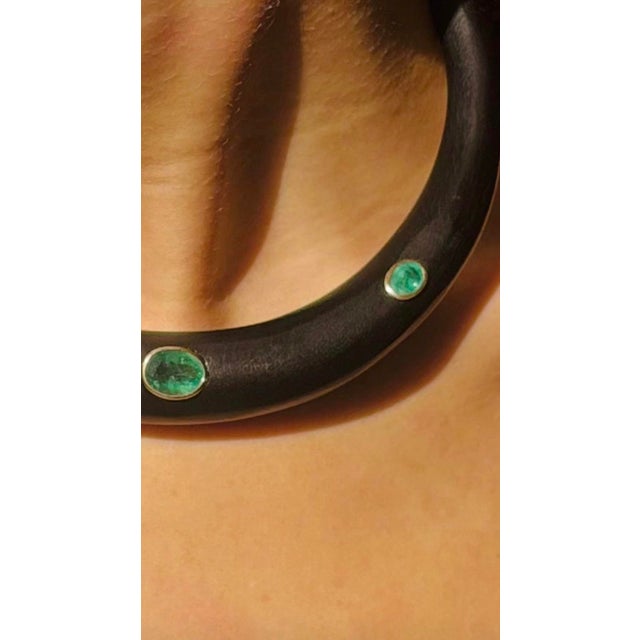 Modern Wood Necklace With Emeralds & 14k Gold For Sale - Image 3 of 10