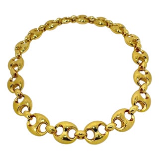 Mid 20th Century Vintage Signed Authentic Gucci Link Necklace 18 Inches Long in 18K Yellow Gold For Sale