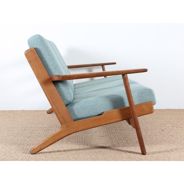 GE 290 3-Seater by Hans J. Wegner for Getama, 1960s For Sale - Image 3 of 9