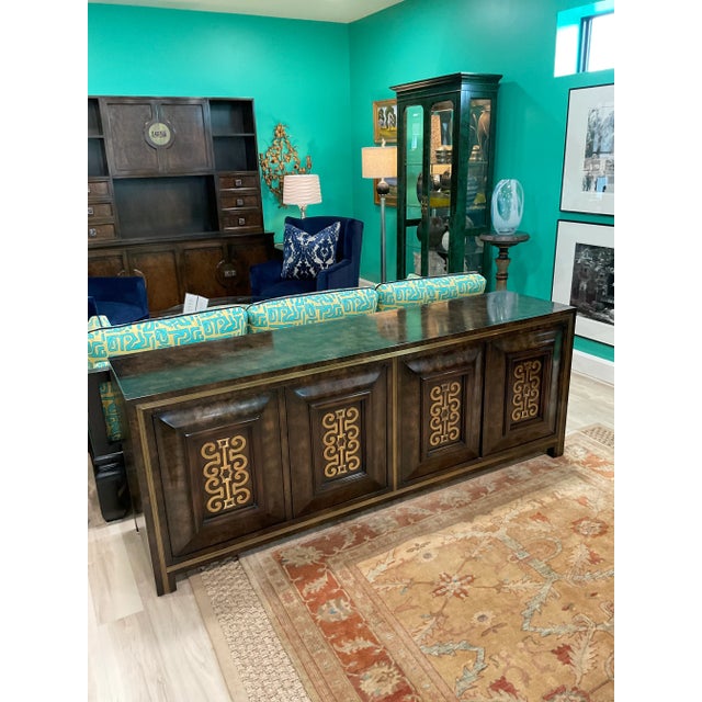 1960s 1960s Vintage William Doezema Burled Amboyna Wood and Brass Mastercraft Credenza For Sale - Image 5 of 11