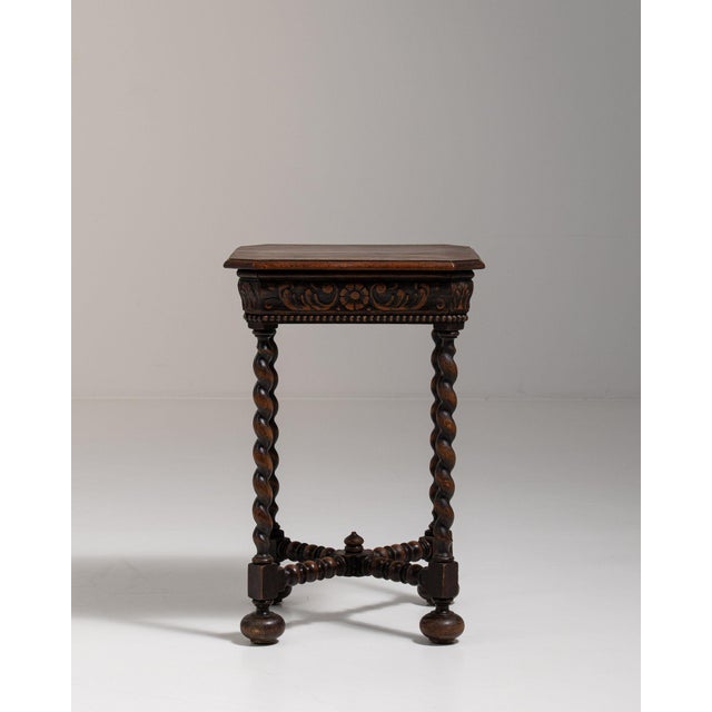19th Century France Deep Walnut Brown Carved Barley-Twist Pedestal Side Table For Sale - Image 4 of 11