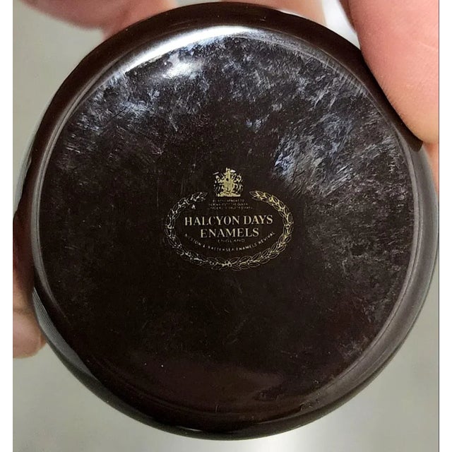 Brown Bilston & Battersea English Fine Enamel Round Box W/Lid For Sale - Image 8 of 11