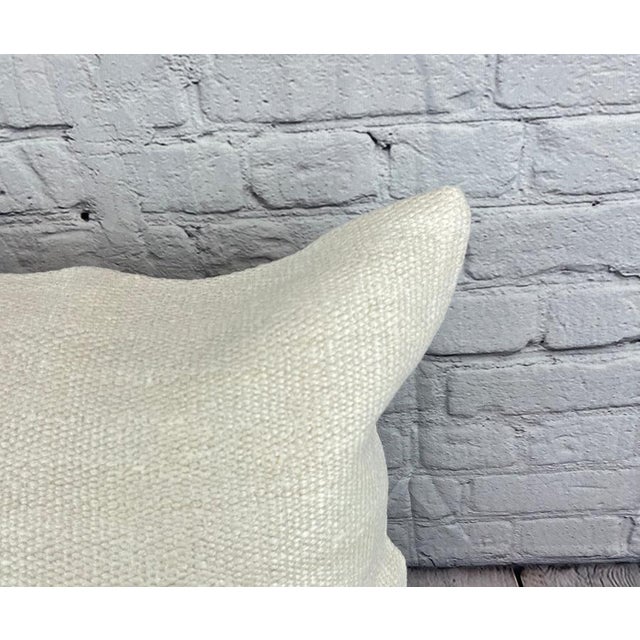 Turkish 20 x 20 Hemp Pillow Turkish Cushion Natural Grayish White Pillow Cushion Cover For Sale - Image 3 of 4