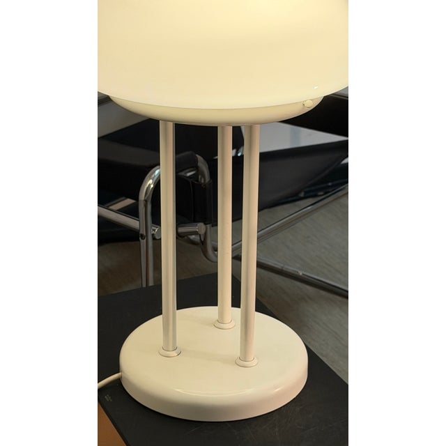 Cream Vintage Mushroom Tripod Table Lamp in Opaline Glass and White Steel, 1970s For Sale - Image 8 of 11