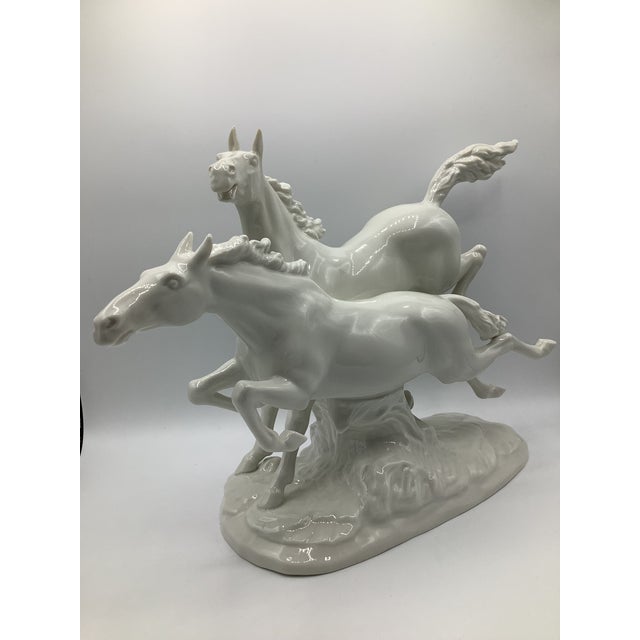 White Vintage 60s Hutschenreuther Germany Porcelain Galloping Stallion Horses Lg Statue Sculpture For Sale - Image 8 of 14