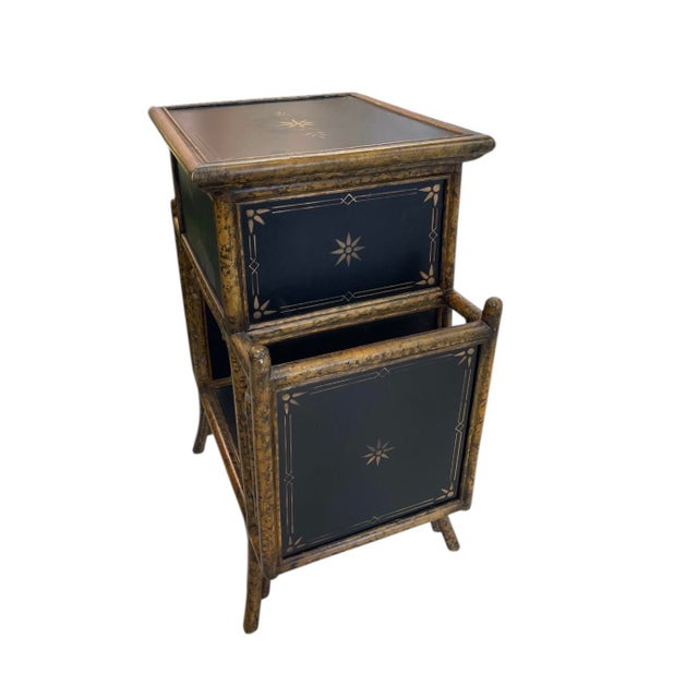 Chinoiserie 1980s Chinoiserie Tortoise Faux-Bamboo Side Table & Magazine Rack For Sale - Image 3 of 12