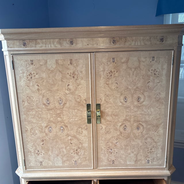 Olive 1990s Drexel Heritage Corinthian Collection - Armoire For Sale - Image 8 of 11