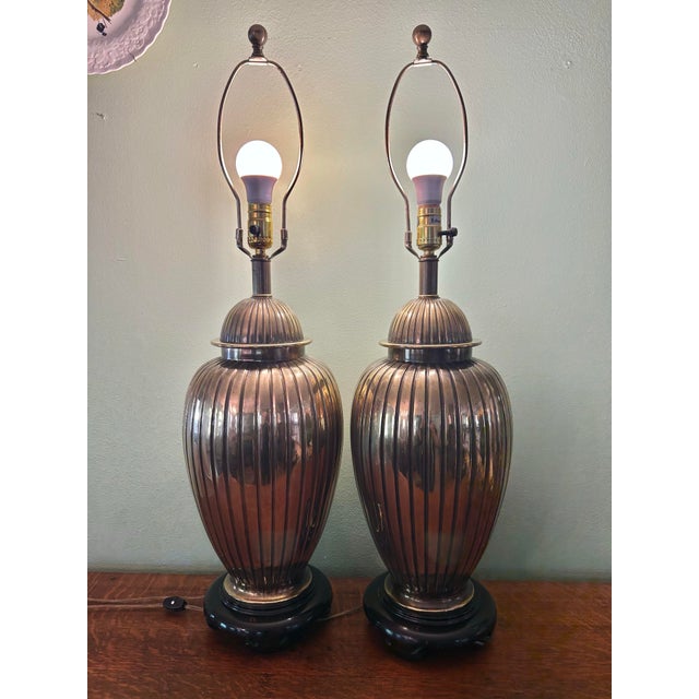 Chinoiserie Mid 20th Century Ethan Allen Large Scale Solid Cast Brass Temple Jar Lamps on Ming Style Bases - A Pair For Sale - Image 3 of 10