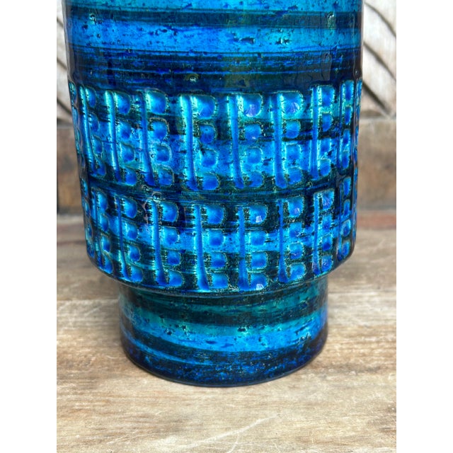 Aldo Londi Italian Bitossi Rimini Blue Ceramic Vase, 1960s, Designer Aldo Londi For Sale - Image 4 of 13