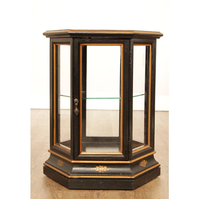 Chinoiserie Decorated Black and Gold Vitrine Side Table For Sale - Image 4 of 13