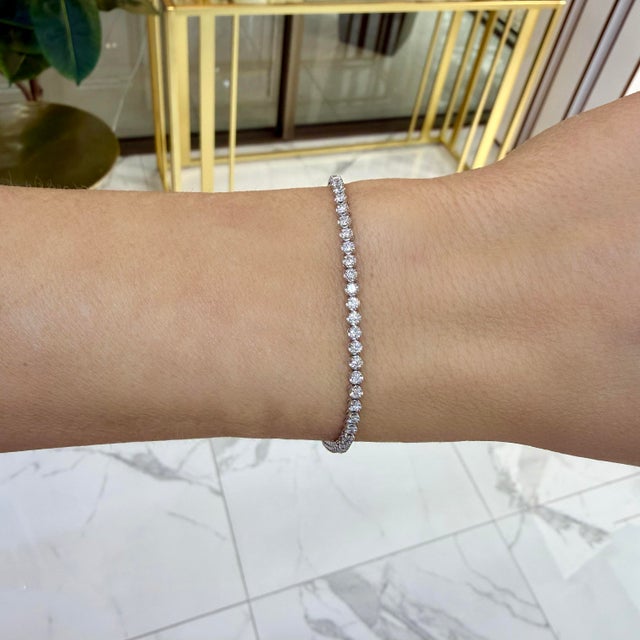 Silver Ladies 14k White Gold 4-Prong 3.20ct Diamond Petite Tennis Bracelet For Sale - Image 8 of 8