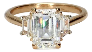 14k Yellow Gold Three-Stone Ring Emerald-Cut Center Diamond & Sides - Size 5.75