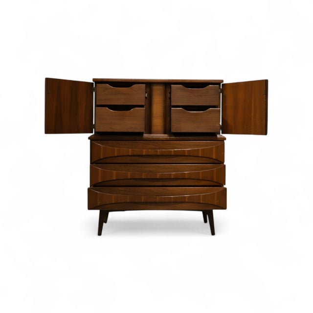 1960s United Furniture Vintage Mid Century Modern Curved Highboy Dresser C. 1960s, Attributed For Sale - Image 5 of 7