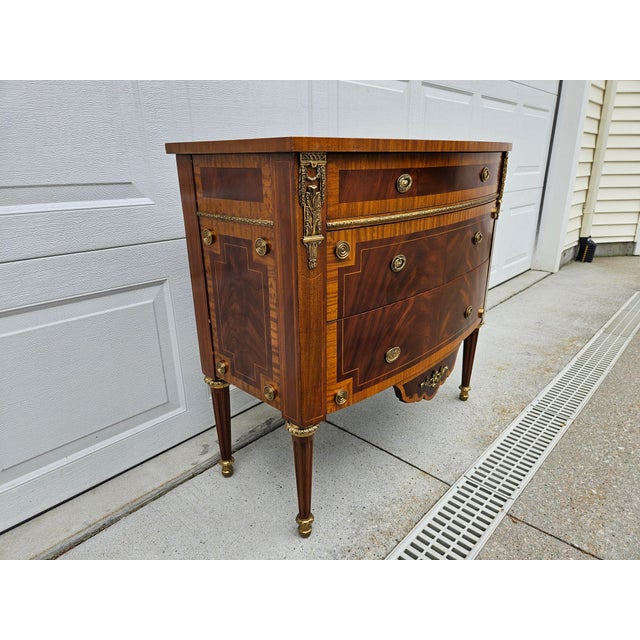 French Maitland Smith Louis XVI Mahogany Chest of Drawers For Sale - Image 3 of 15